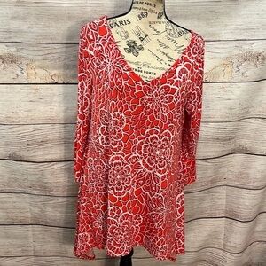 Clara Sun Woo Tunic Top Shark Bite Hem 3/4 Sleeves Red Floral Size Small